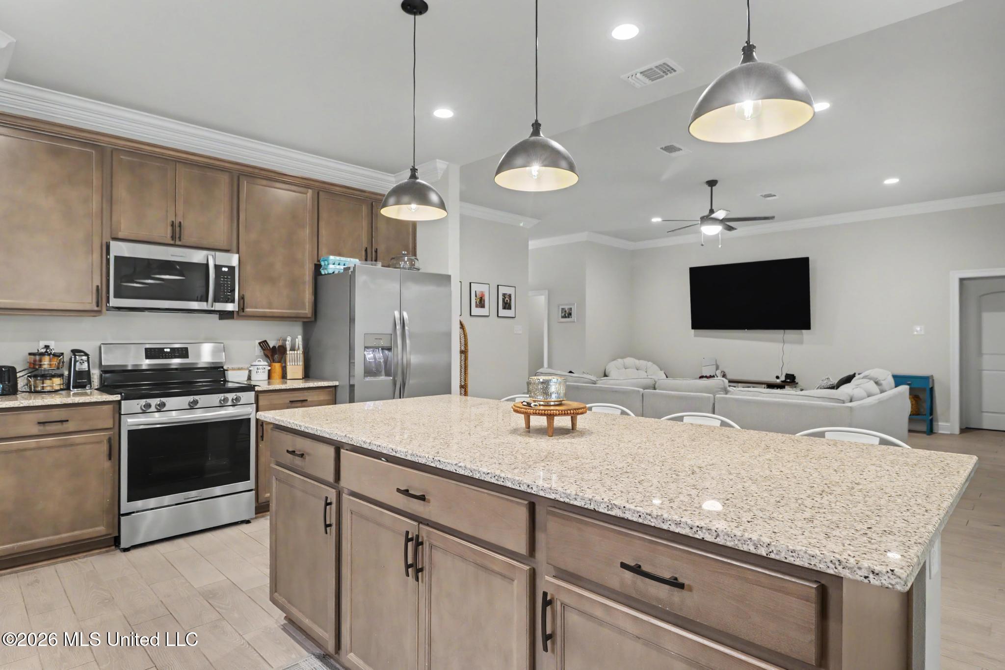 15550 Soaring Loop Gulfport, MS 39503 - Photo 3 of 24 03