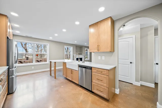 $2,100 | 1903 East Boy Scout Road, Clarksville, TN 37042