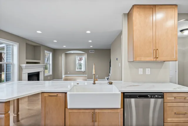 $2,100 | 1903 East Boy Scout Road, Clarksville, TN 37042