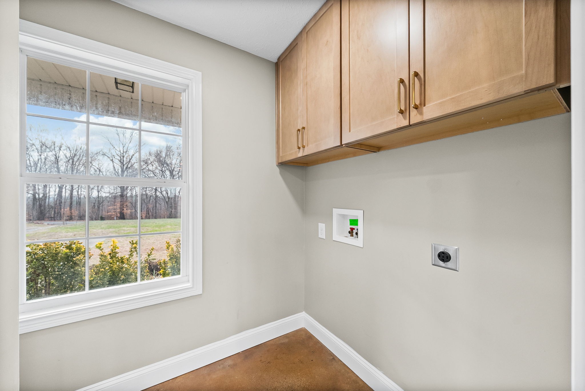 1903 East Boy Scout Road Clarksville, TN 37042 - Photo 15 of 36 a view of front door
