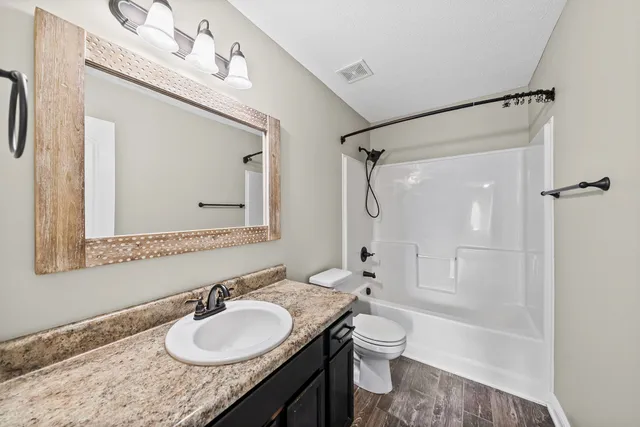 $2,100 | 1903 East Boy Scout Road, Clarksville, TN 37042