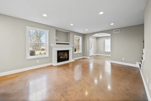 $2,100 | 1903 East Boy Scout Road, Clarksville, TN 37042