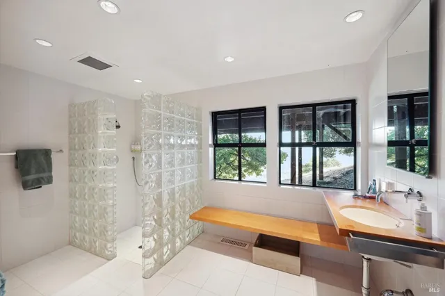 $2,425,000 | 1090 Bart Road, Sonoma, CA 95476