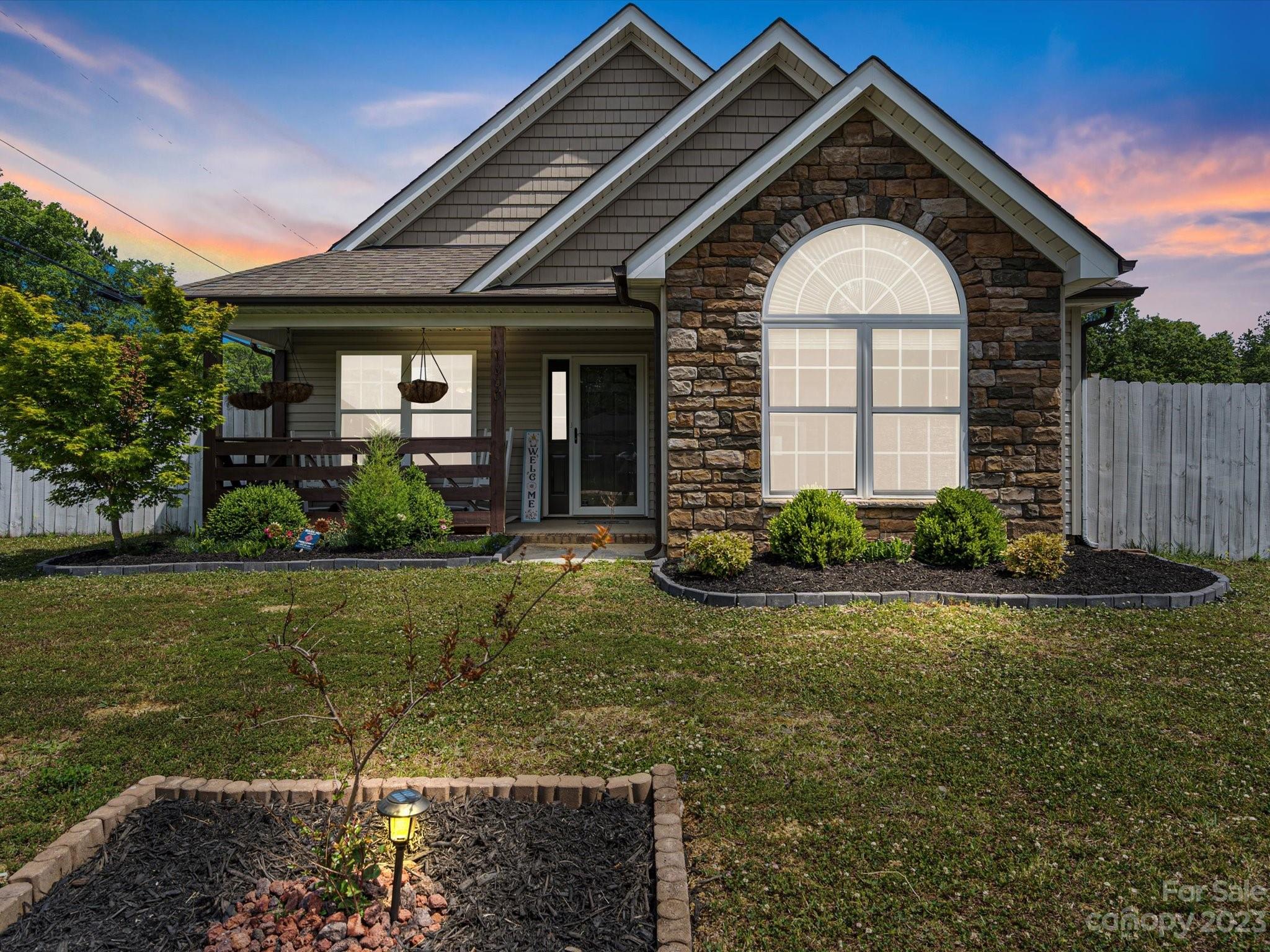 1303 Brantley Road Kannapolis, NC 28083 - Photo 3 of 27 Gallery Image 3
