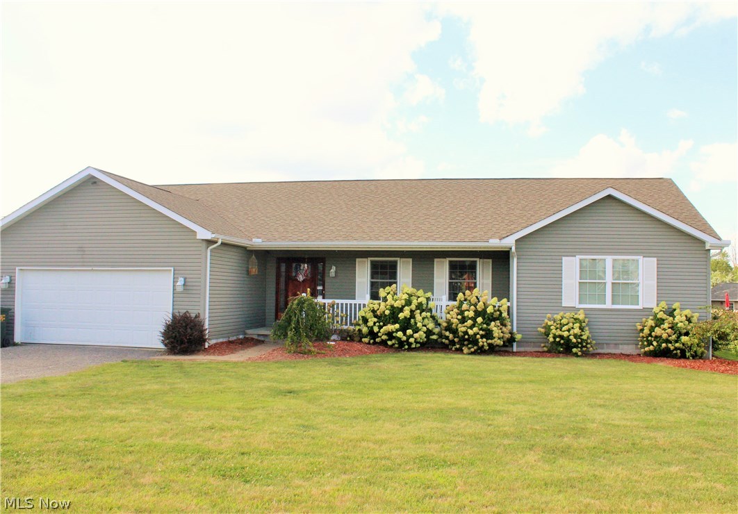 25888 Georgetown Road Homeworth, OH 44634 - Photo 1 of 5