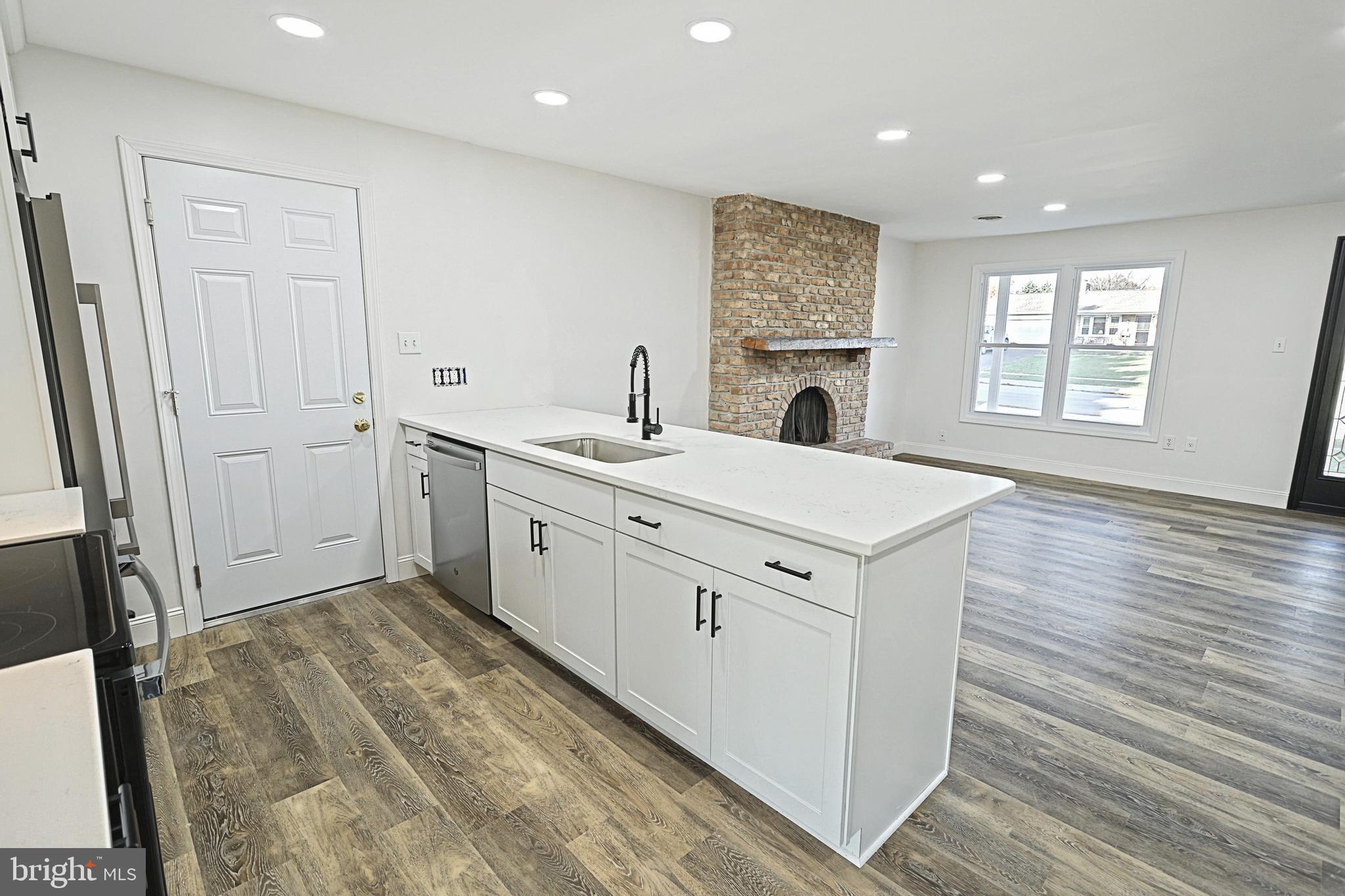 82 Roths Church Road Spring Grove, PA 17362 - Photo 5 of 30