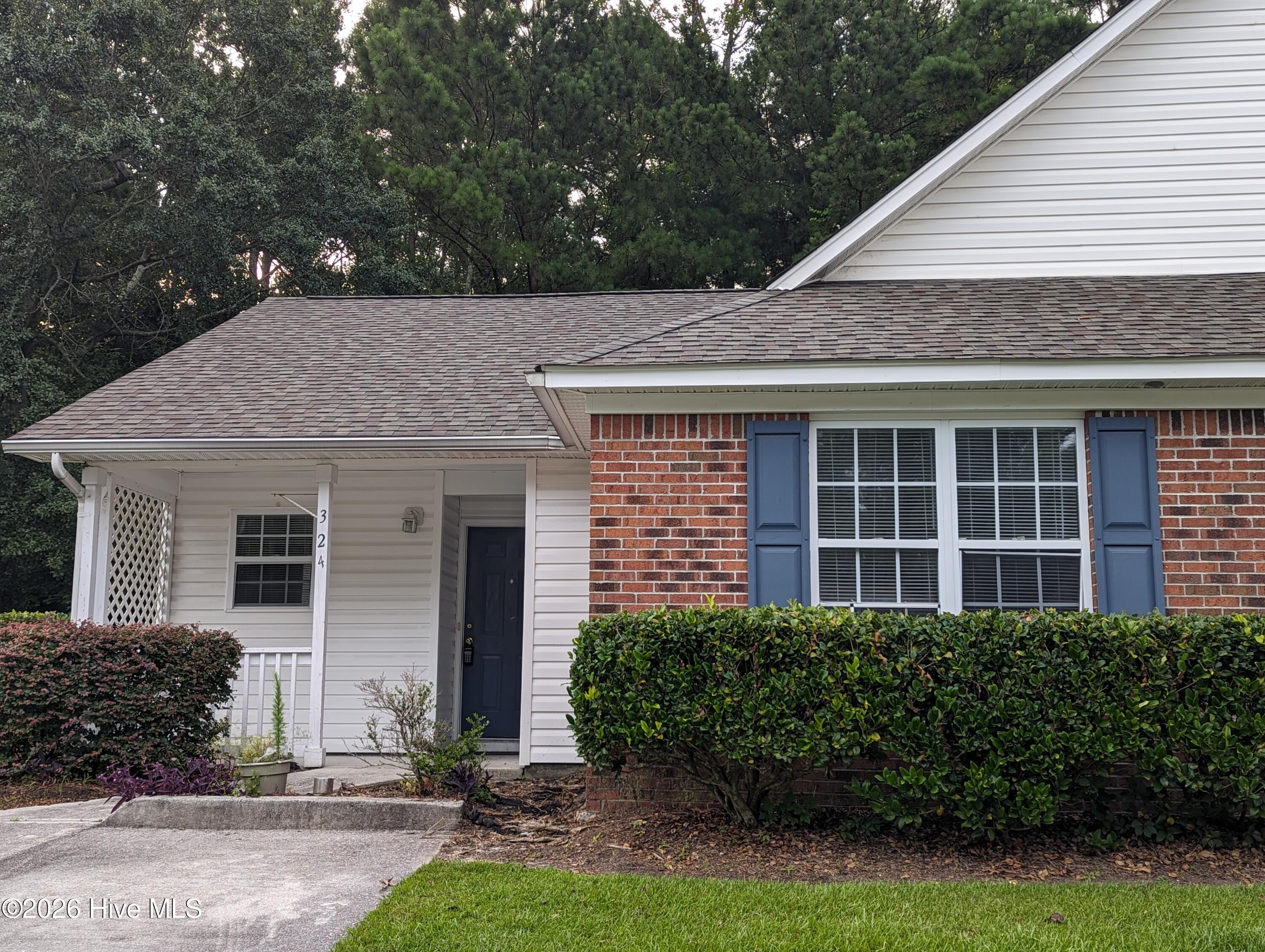 324 St Rosea Road Wilmington, NC 28405 - Photo 2 of 15