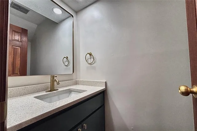 $3,000 | 807 Oak Bridge Lane, Fayetteville, GA 30214