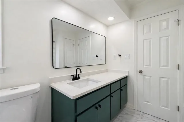 $3,000 | 807 Oak Bridge Lane, Fayetteville, GA 30214