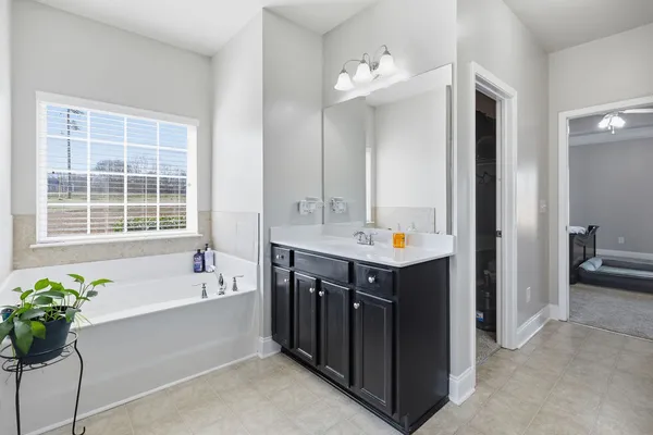 $699,900 | 511 Cromer Road, Townville, SC 29689
