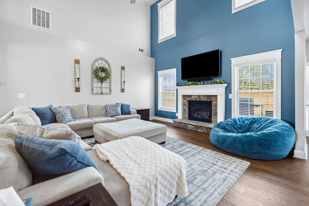 511 Cromer Road Townville, SC 29689 - Photo 5 of 45 This airy living area offers ample space for relaxation and gatherings.