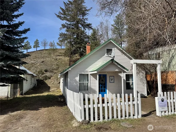 $285,000 | 61 North Kean Street, Republic, WA 99166