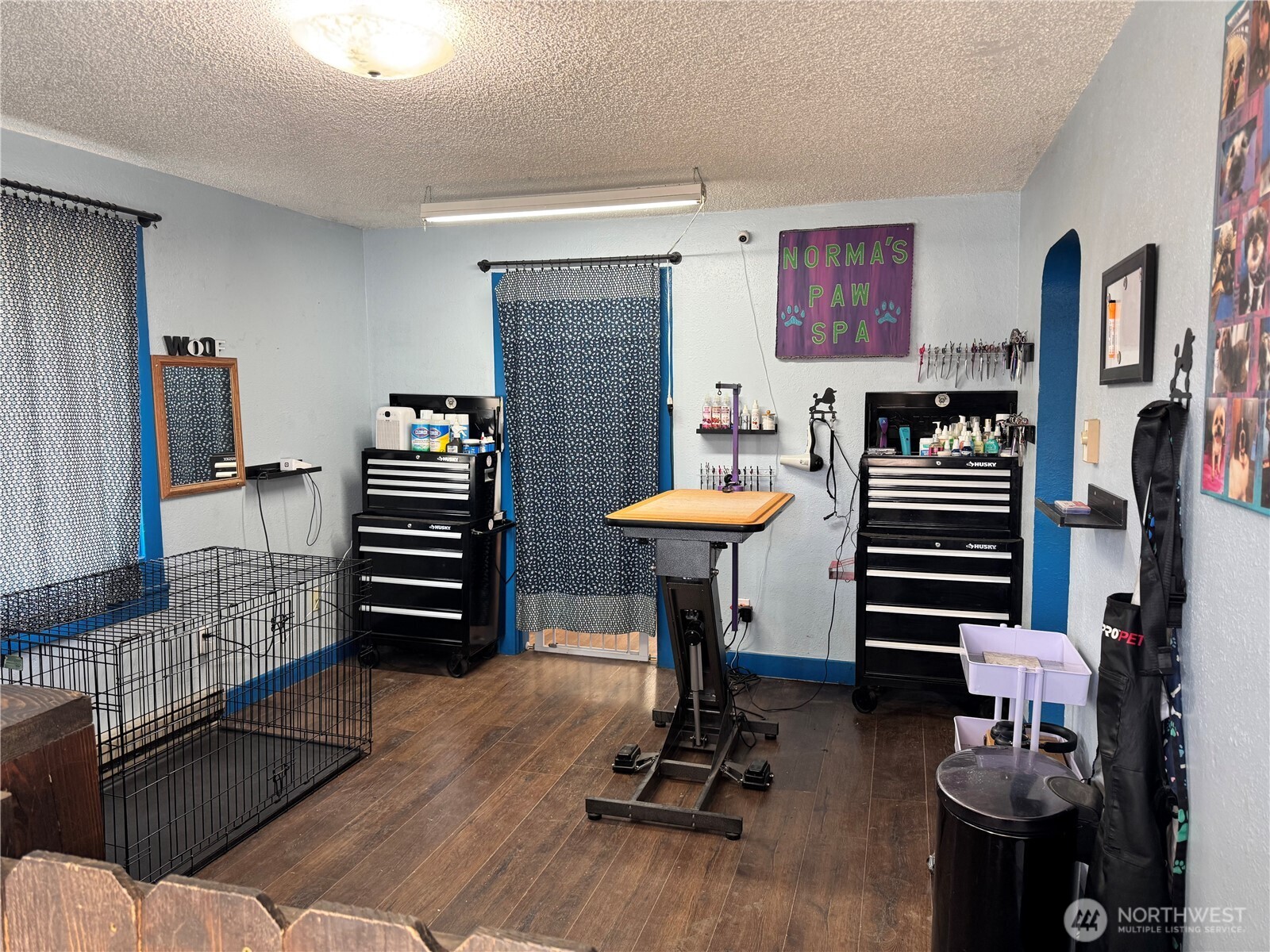 61 North Kean Street Republic, WA 99166 - Photo 31 of 34 a view of living room with furniture and wooden floor