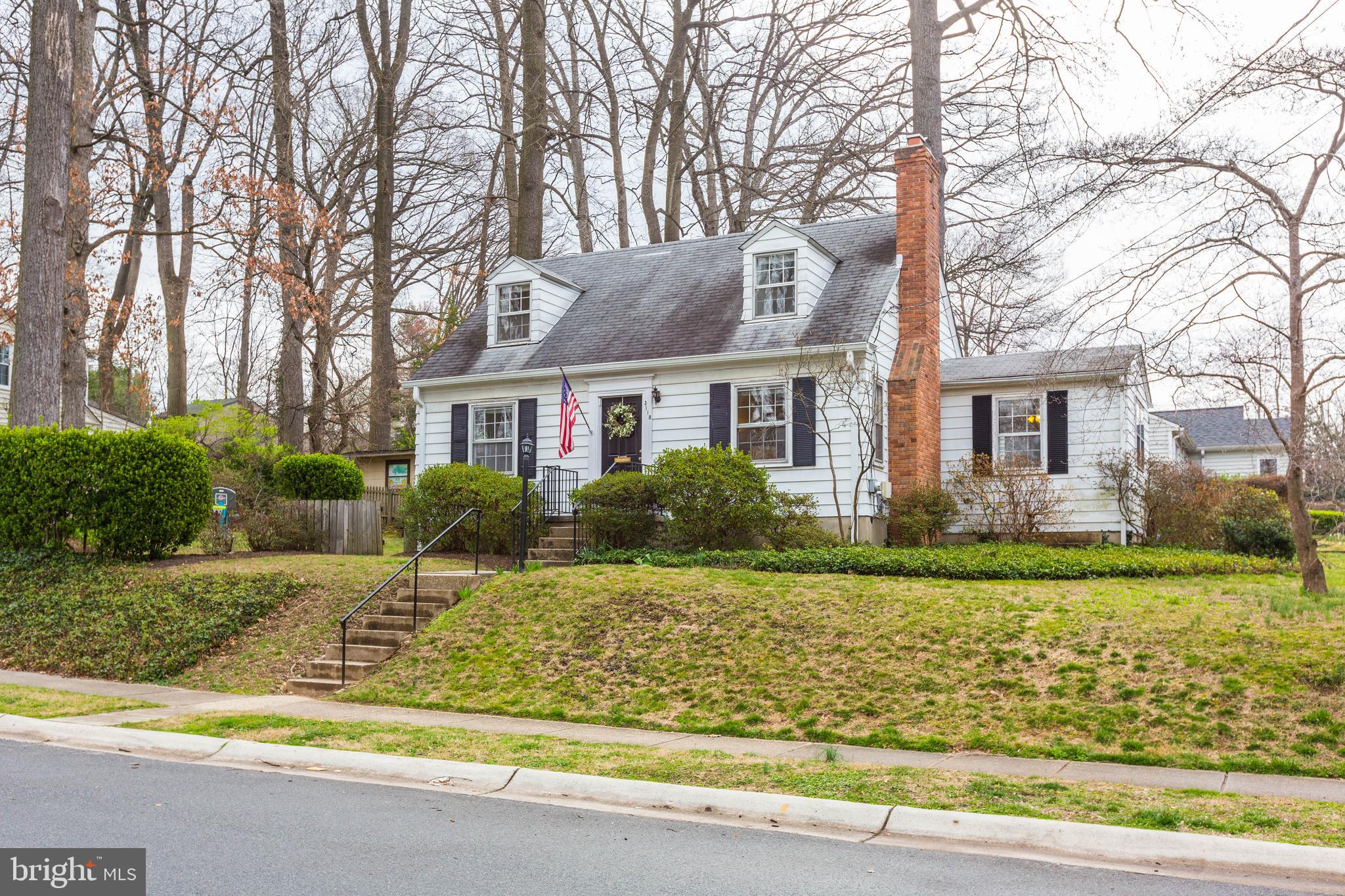 3118 Fayette Road Kensington, MD 20895 - Photo 2 of 35 Cutest Cape Cod in Homewood!