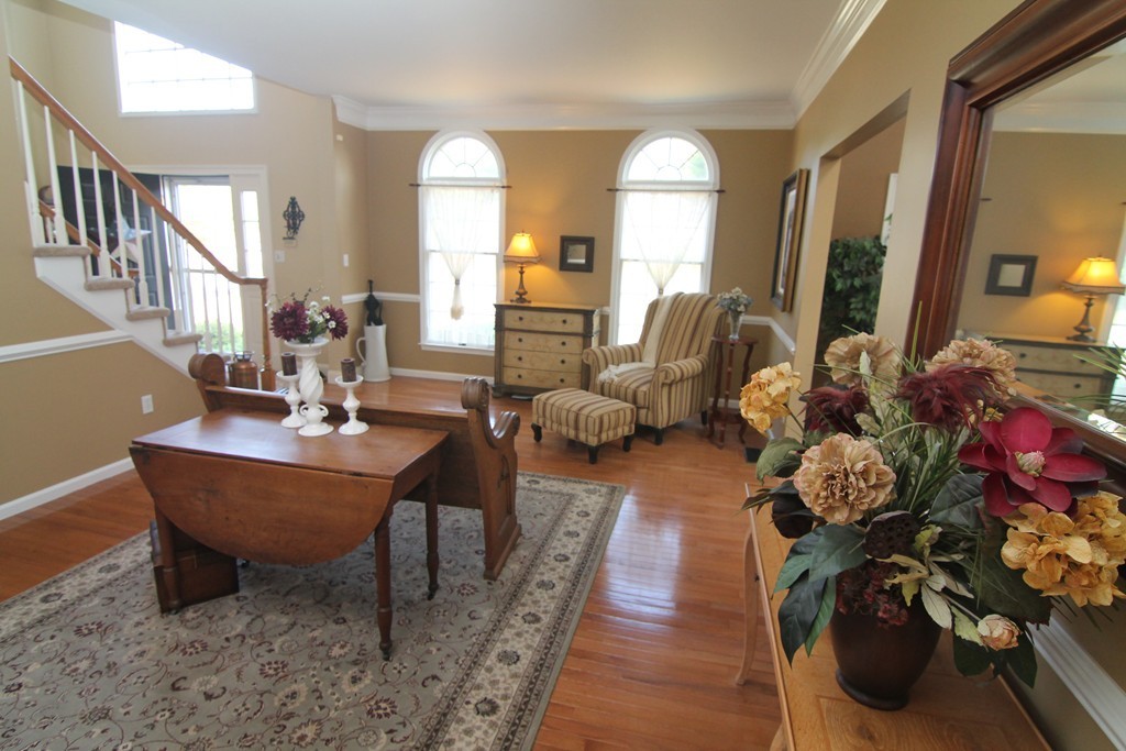 22 Keyes House Road Shrewsbury, MA 01545 - Photo 9 of 27 Gallery Image 9