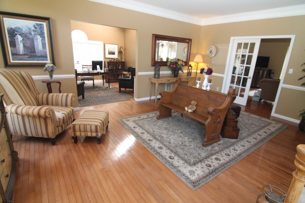 22 Keyes House Road Shrewsbury, MA 01545 - Photo 10 of 27 Gallery Image 10