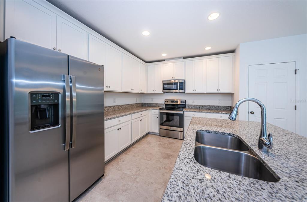 13117 Conquistador Loop Spring Hill Spring Hill, FL 34610 - Photo 18 of 77 Gallery Image 18