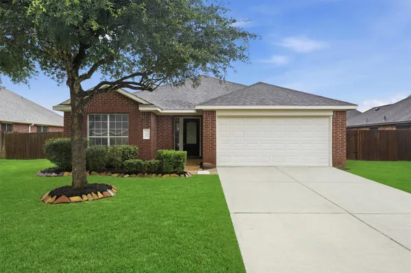 $309,000 | 4103 Whitlam Drive, Pearland, TX 77584