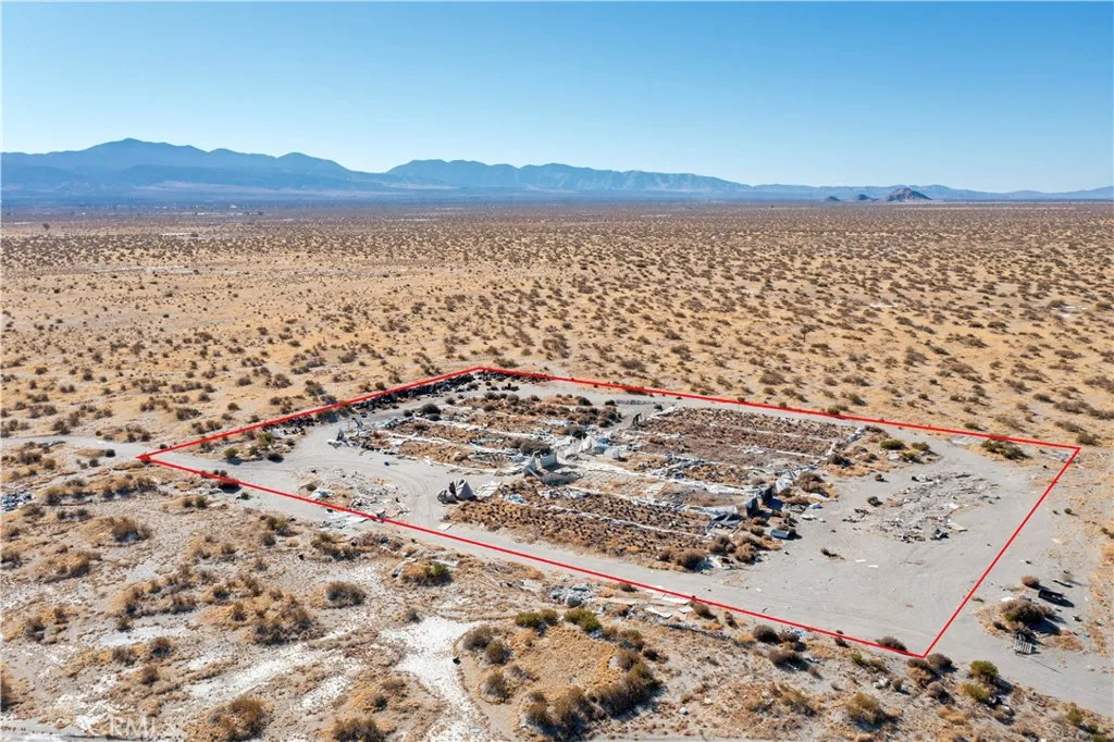 7 Rancho Road Phelan, CA 92371 - Photo 3 of 5