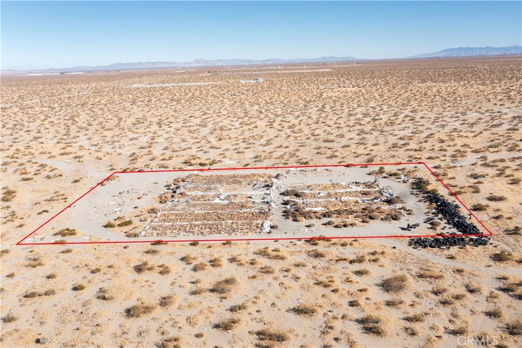 7 Rancho Road Phelan, CA 92371 - Photo 4 of 5