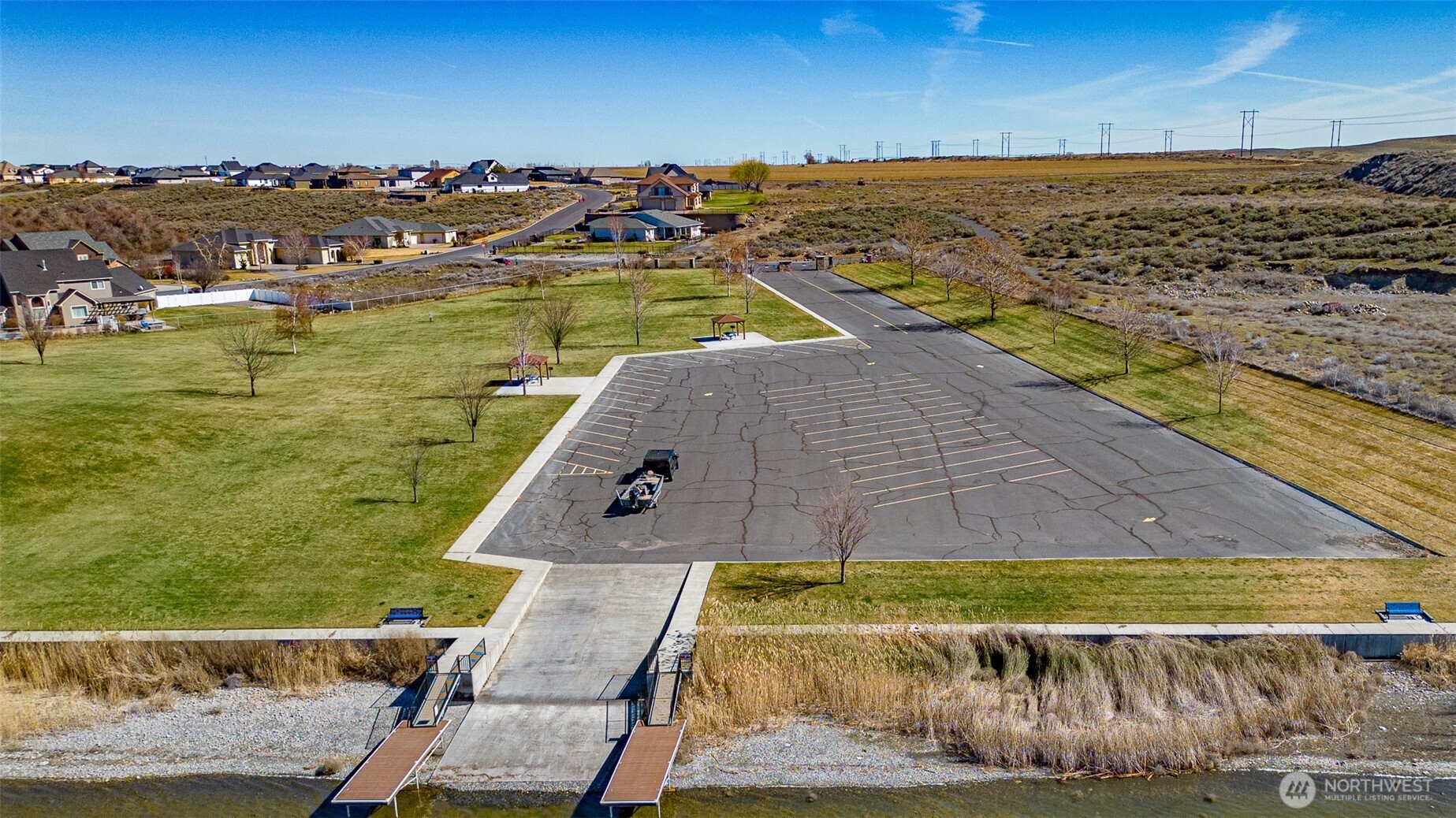 7382 Dune Lake Road Southeast Moses Lake, WA 98837 - Photo 11 of 13 a view of a city