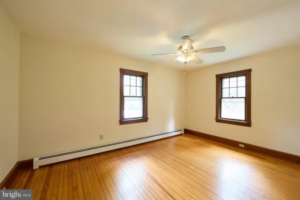 $2,300 | 53 West Knowlton Road, Media, PA 19063