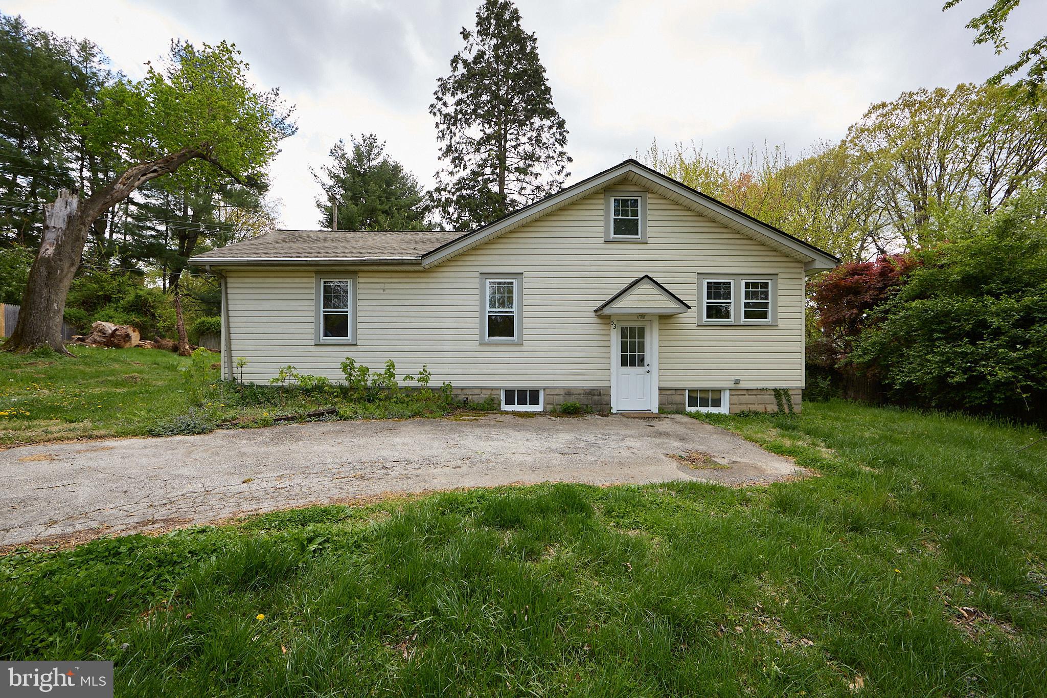 53 West Knowlton Road Media, PA 19063 - Photo 2 of 20 a view of a backyard of a house