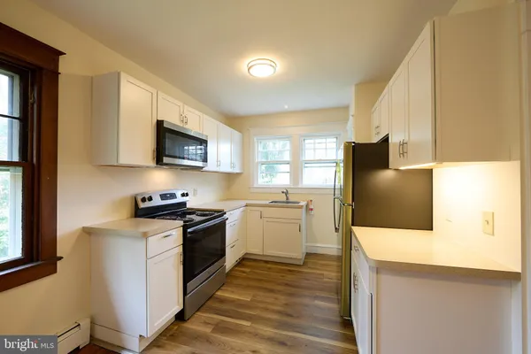 $2,300 | 53 West Knowlton Road, Media, PA 19063