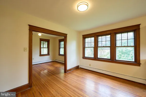 $2,300 | 53 West Knowlton Road, Media, PA 19063