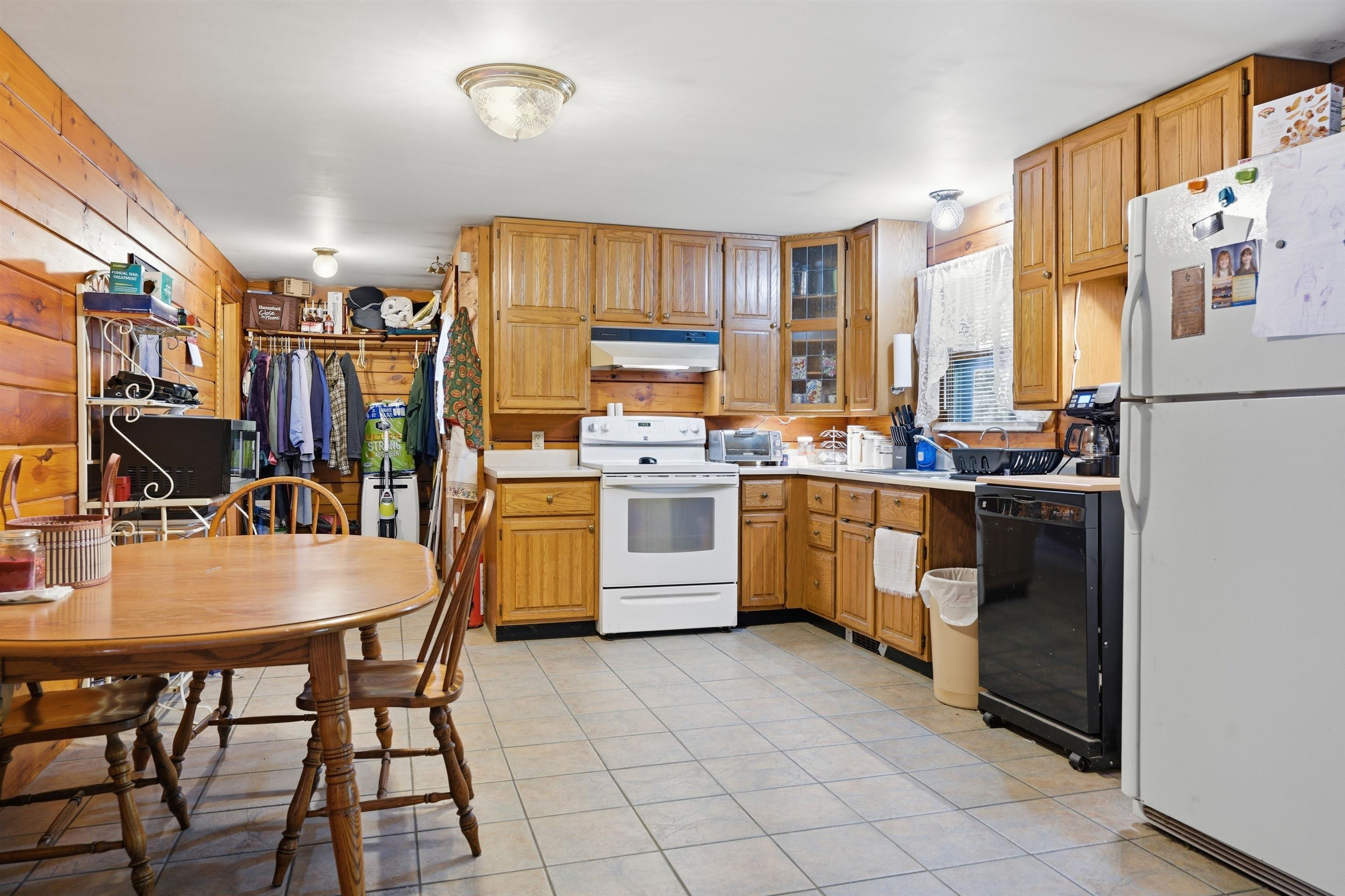 133 Mountain View Road Deerfield, NH 03037 - Photo 11 of 56 Gallery Image 11