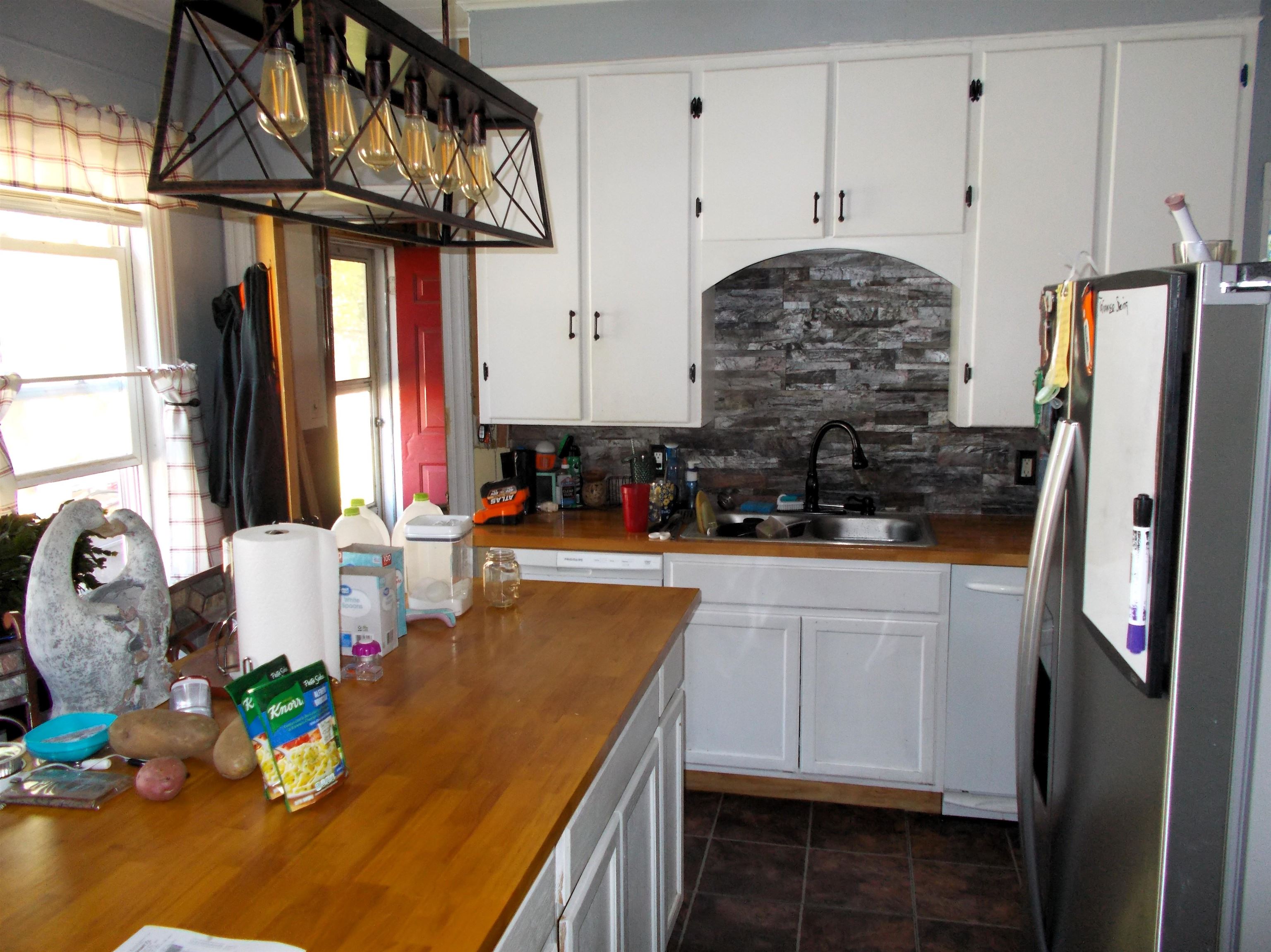 22 Cambridge Street Berlin, NH 03570 - Photo 4 of 15