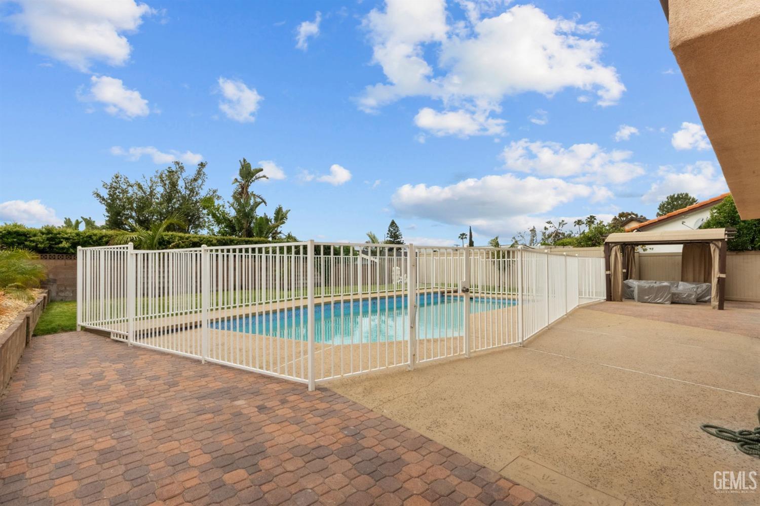 Undisclosed Address Sun Valley, CA 91352 - Photo 15 of 44 a view of a backyard