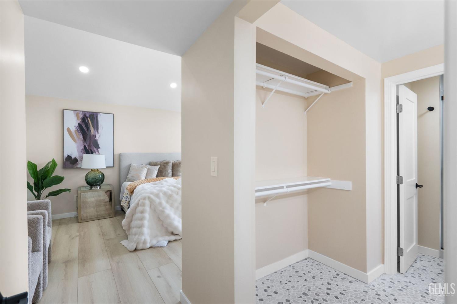 Undisclosed Address Sun Valley, CA 91352 - Photo 36 of 44 a view of entryway with livingroom