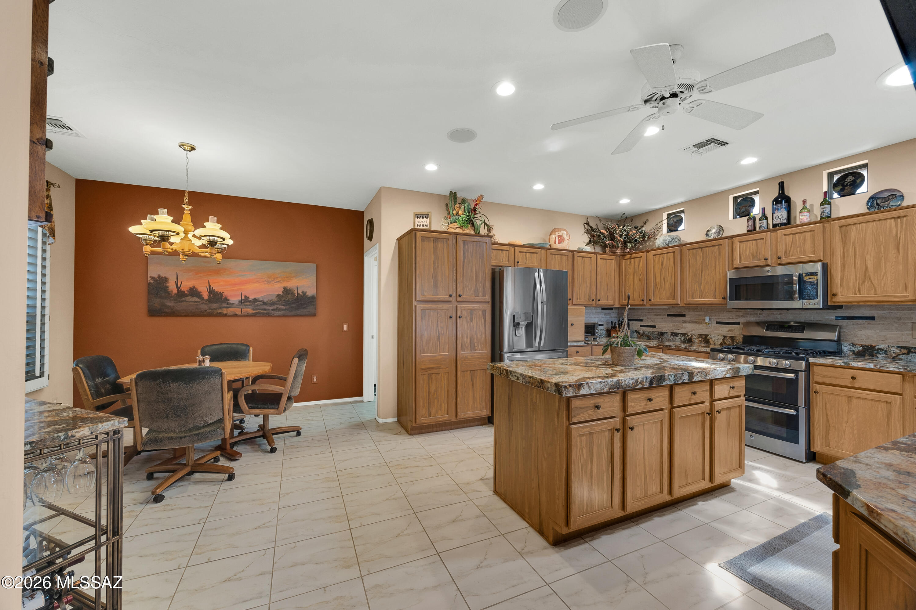 62441 East Northwood Road Tucson, AZ 85739 - Photo 11 of 37 Kitchen & Breakfast Nook