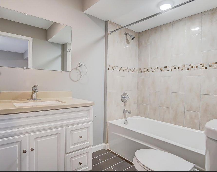3351 Compton Road Cincinnati, OH 45251 - Photo 5 of 43 Gallery Image 5