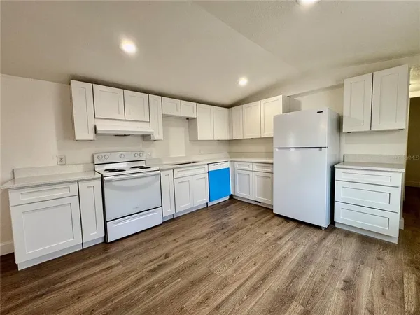 $1,375 | 112 Laureti Lane, Lake Wales, FL 33898