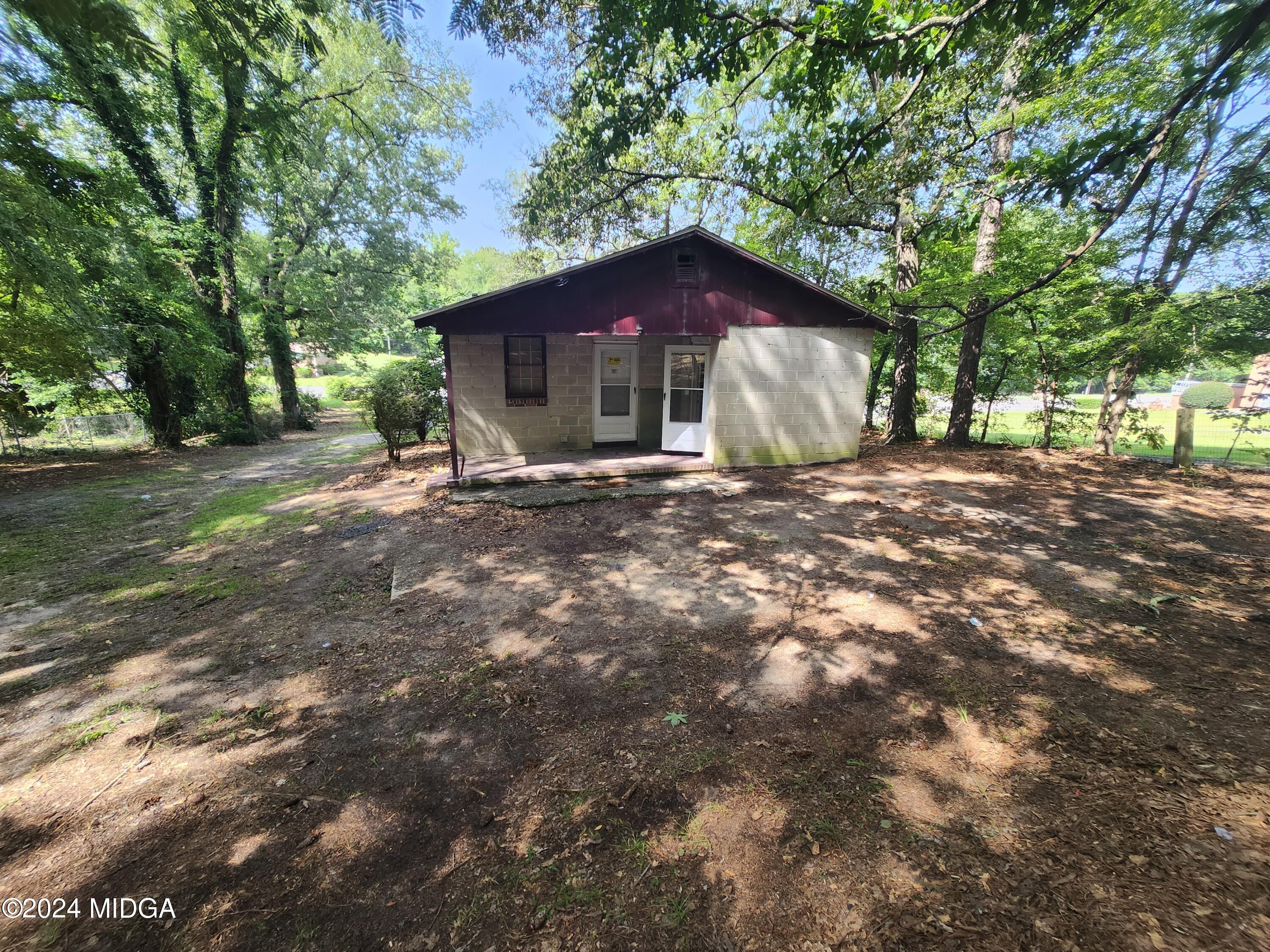 4370 Jeffersonville Road Macon, GA 31217 - Photo 11 of 16 20240802_110738