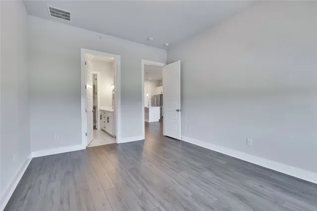 $1,700 | 4507 East Martin Luther King Jr Boulevard, Unit 132, Austin, TX 78721