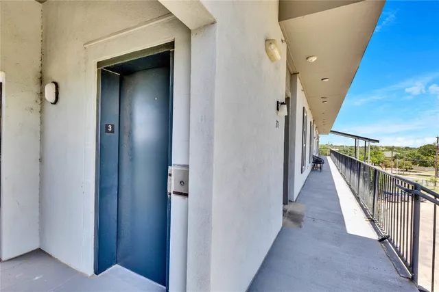 $1,700 | 4507 East Martin Luther King Jr Boulevard, Unit 132, Austin, TX 78721