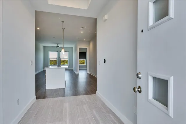 $1,700 | 4507 East Martin Luther King Jr Boulevard, Unit 132, Austin, TX 78721