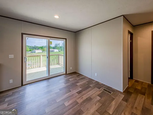 $179,900 | 18 Karen Drive, Enigma, GA 31749