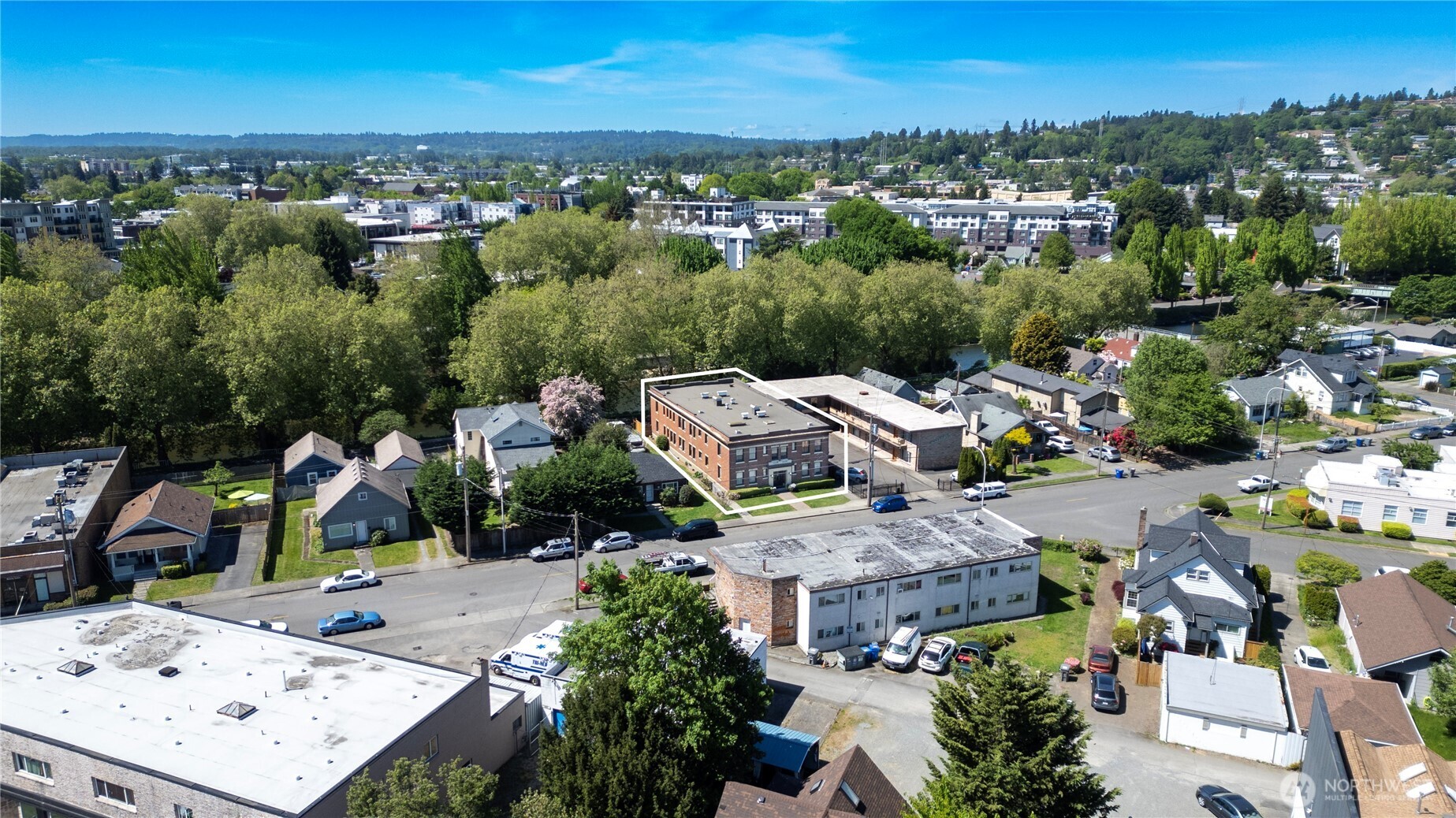 1003 North 1st Street Renton, WA 98057 - Photo 5 of 21