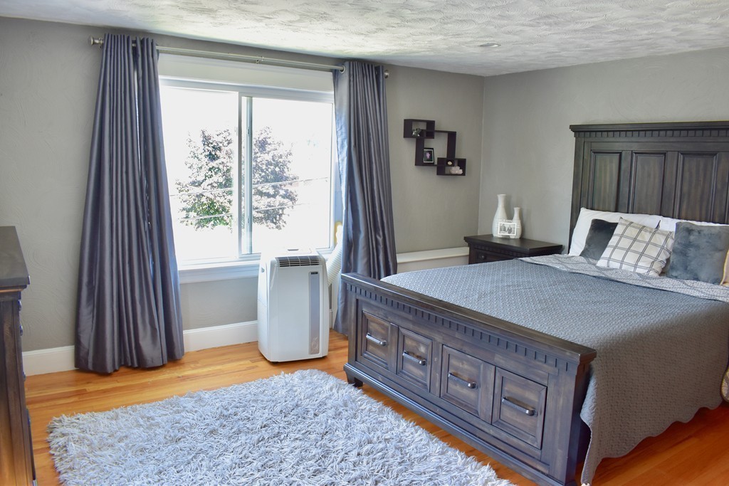 45 Herrick Road North Andover, MA 01845 - Photo 18 of 30 Gallery Image 18