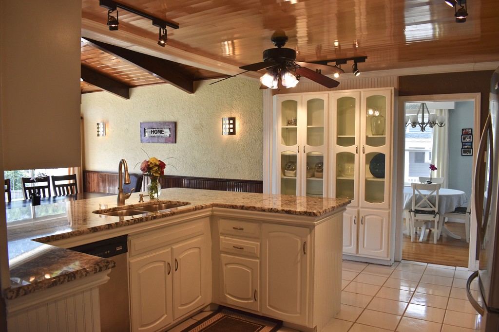 45 Herrick Road North Andover, MA 01845 - Photo 8 of 30 Gallery Image 8