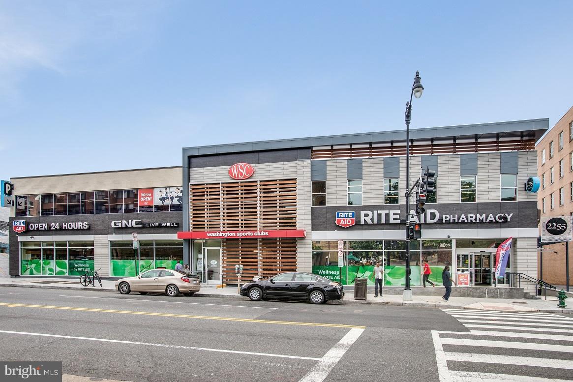 3924 W Street Northwest, Unit 3 Washington, DC 20007 - Photo 5 of 11 You're close to EVERYTHING!