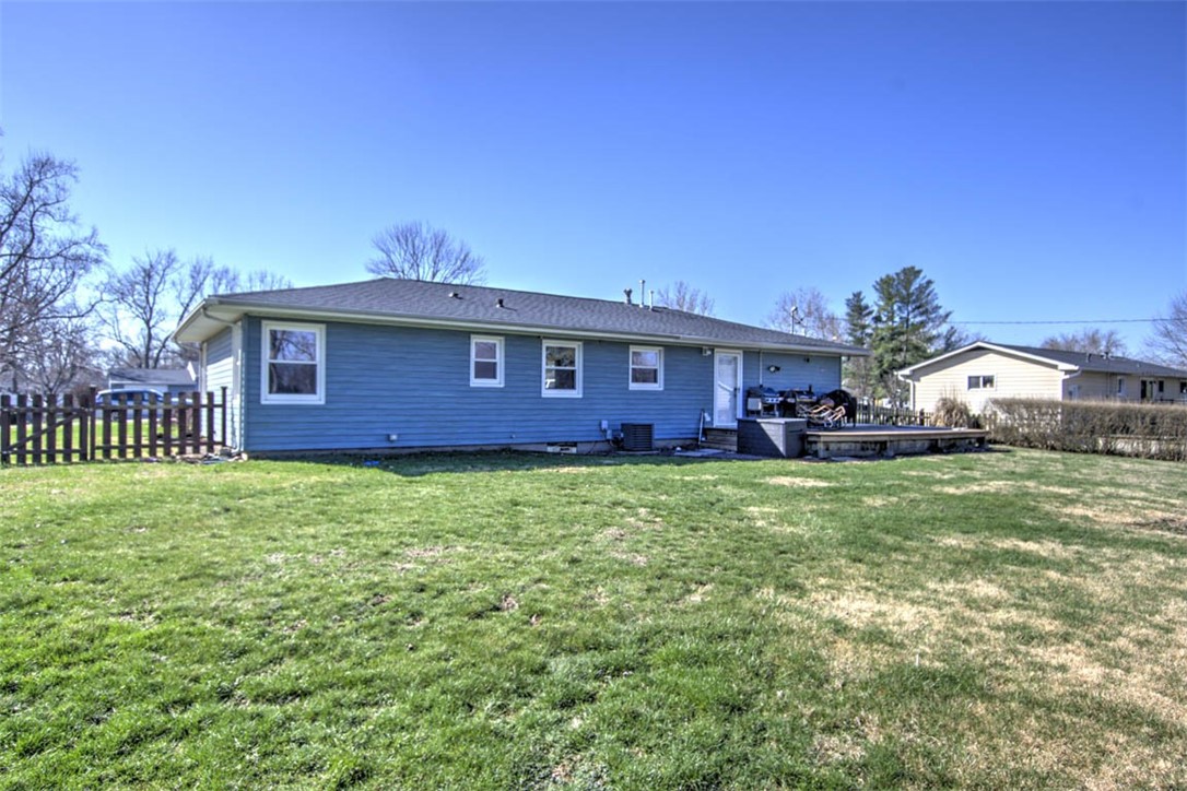 4 Illini Drive Decatur, IL 62521 - Photo 23 of 26 Gallery Image 23