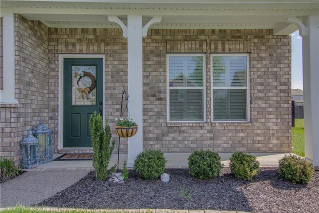 1058 Countess Lane Spring Hill, TN 37174 - Photo 3 of 20 Gallery Image 3