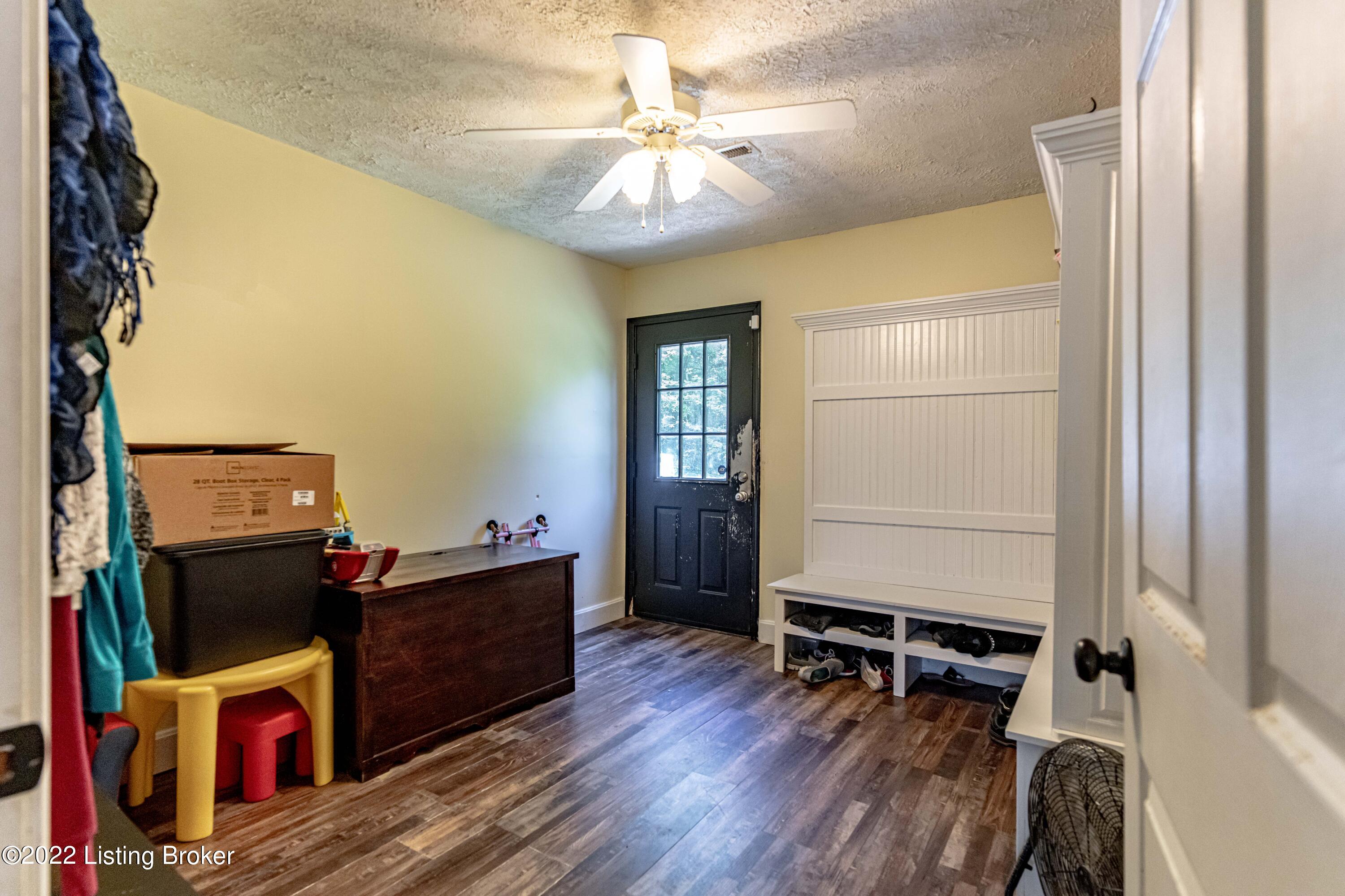 6512 Bowling Green Road Caneyville, KY 42721 - Photo 14 of 116 DSC07694