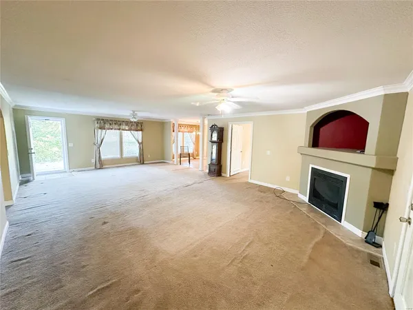 $199,900 | 675 County Road 2590, Edgar Springs, MO 65462