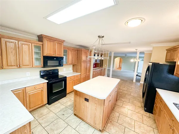 $199,900 | 675 County Road 2590, Edgar Springs, MO 65462